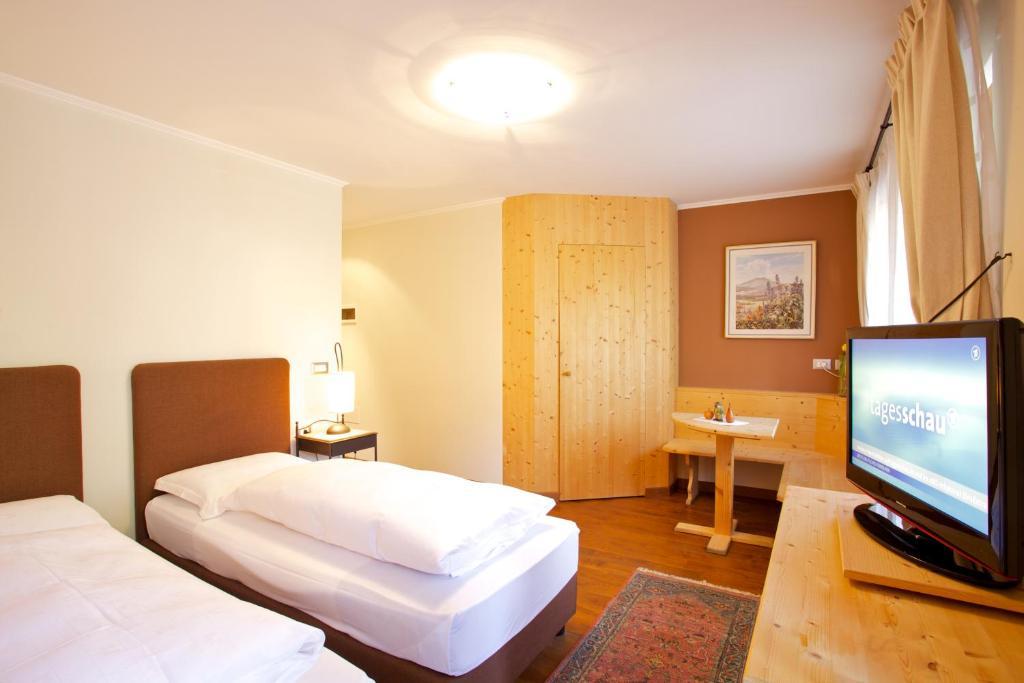 Eggentaler Hotel Cardano Kamer foto